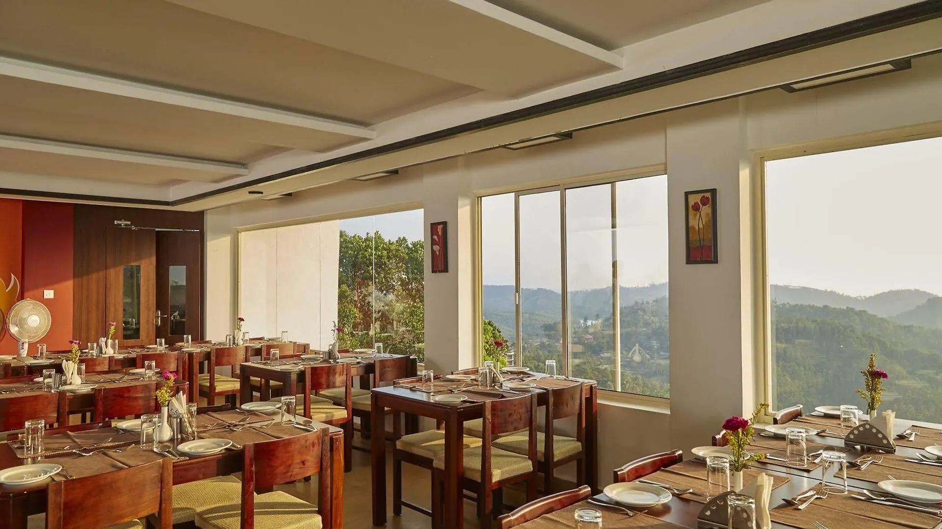 Munnar Tea Hills Resort - Mthr