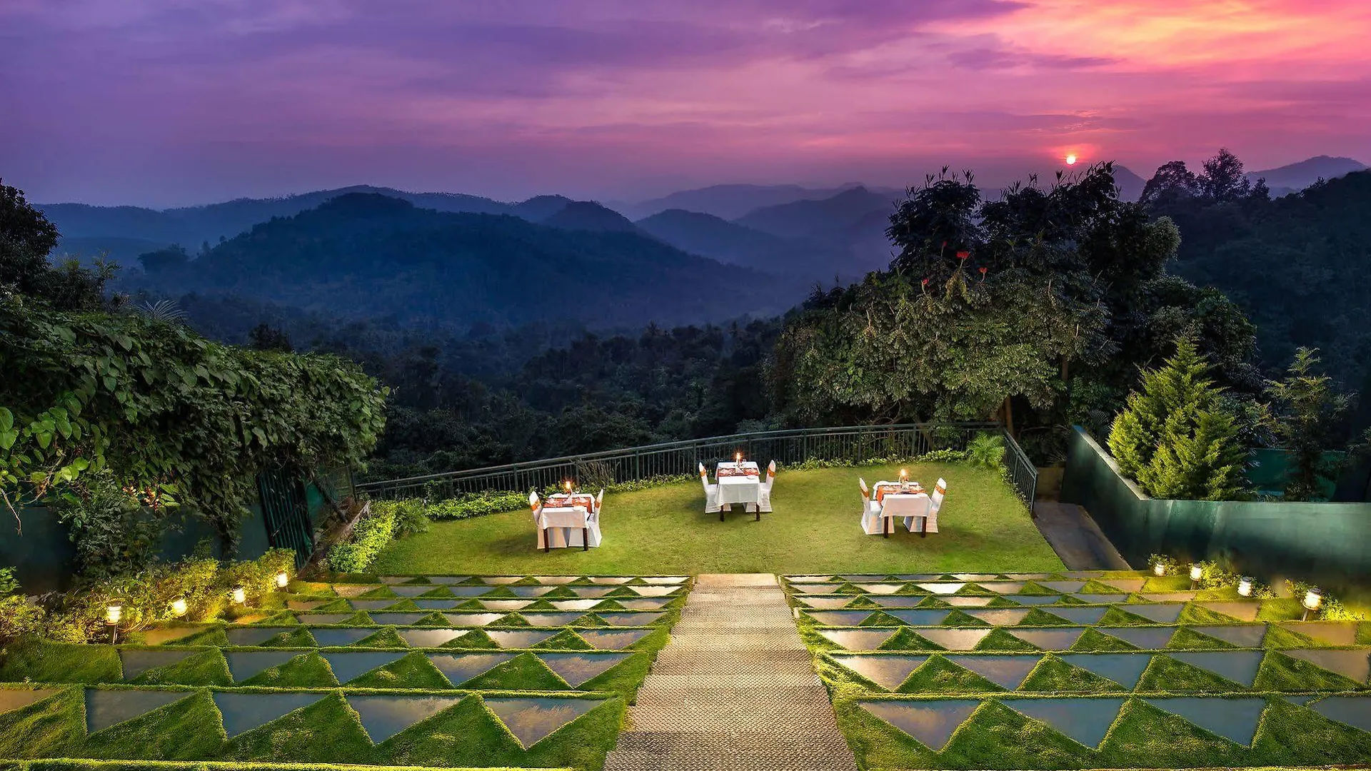 Munnar Tea Hills Resort - Mthr